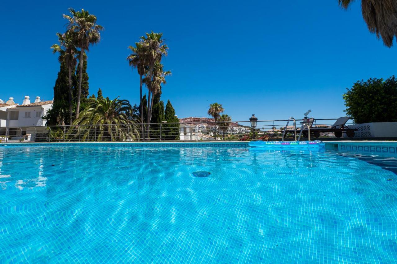 Villa Rosa luxury private large Villa to rent Manilva Exterior foto